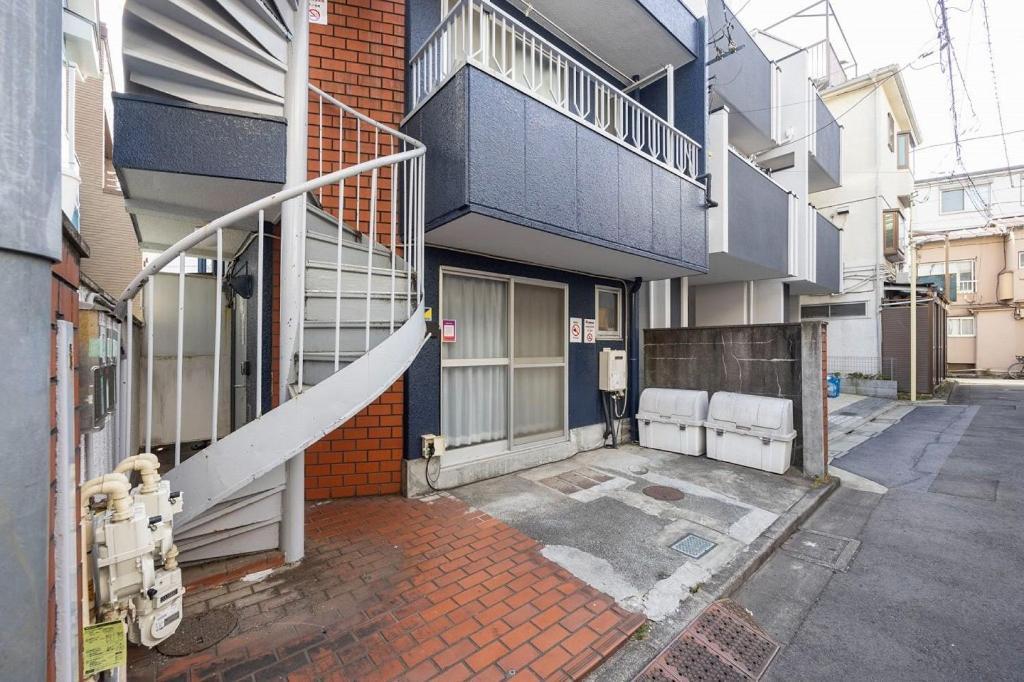 Azure Shibuya Hatagaya * Tokio